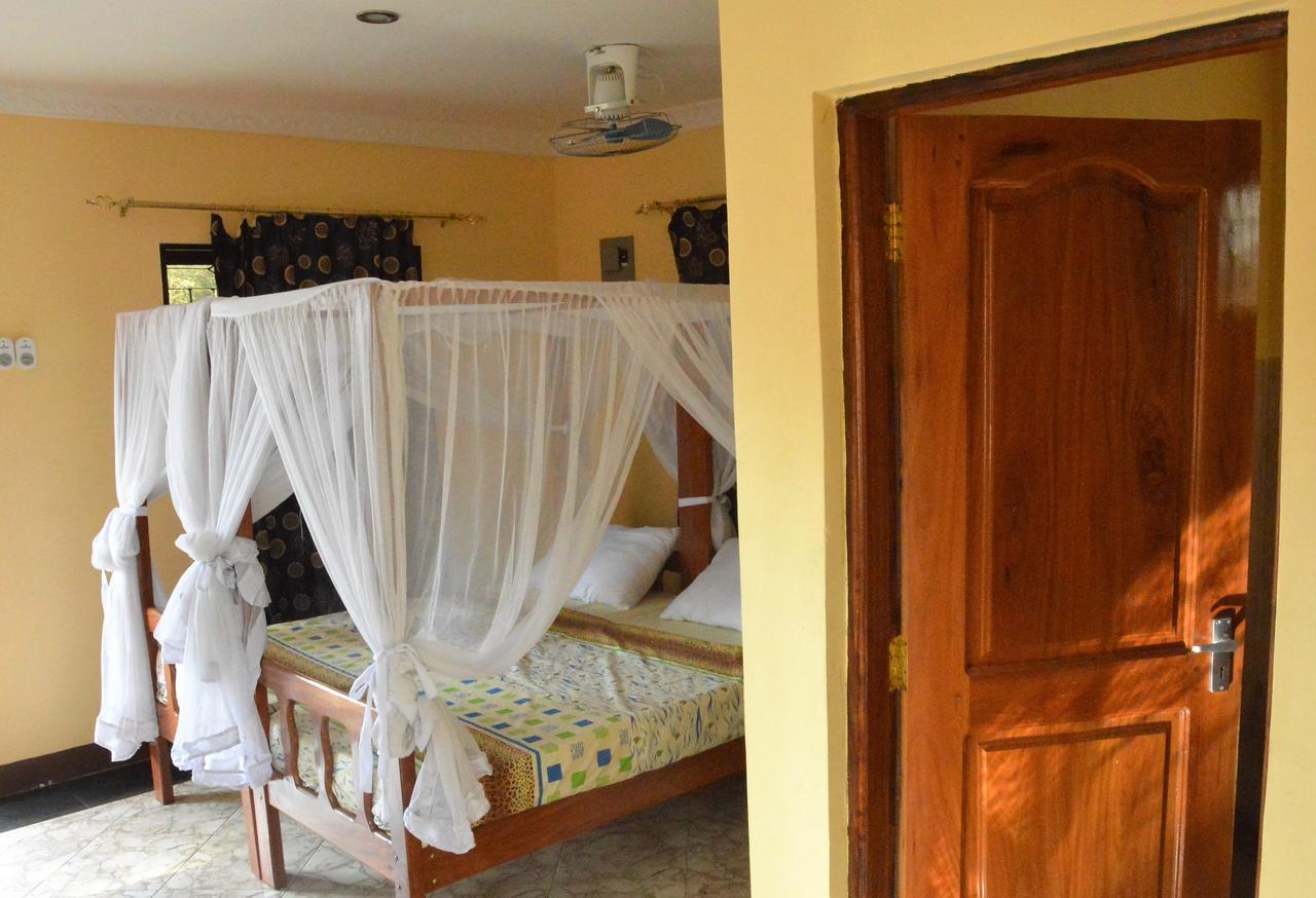 Mgulani Lodge Hotel Dar es Salaam Esterno foto